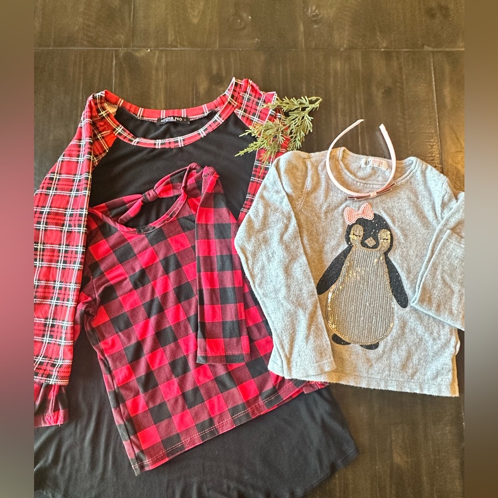 Girls holiday shirts size 6 with bonus shirt for mom. 3 shirts & headband.